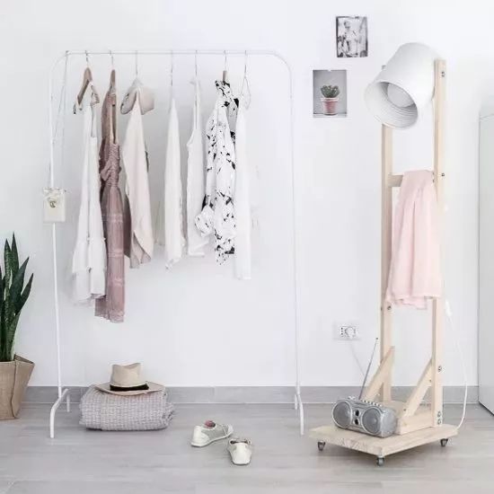 懂得摆衣帽架的人，气质一般都比较优雅！