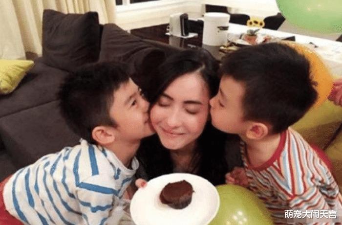 39岁张柏芝前半生是“烈酒”，生了3个孩子后，变成了“浓茶”