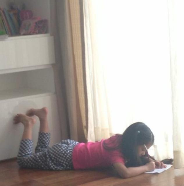 参观马伊琍曾经住过的豪宅，从小就富养女儿，配置几十万大钢琴