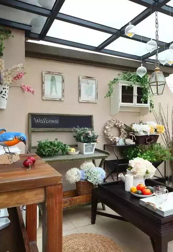 买顶楼就是好，一个露台那么漂亮，买到就是赚到！