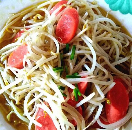 绿豆芽炒火腿，这么做超好吃，唇齿留香，家人都喜欢