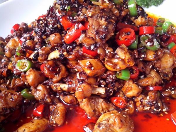 德国人把老干妈进行检测，结果显示有害？国人炸了！