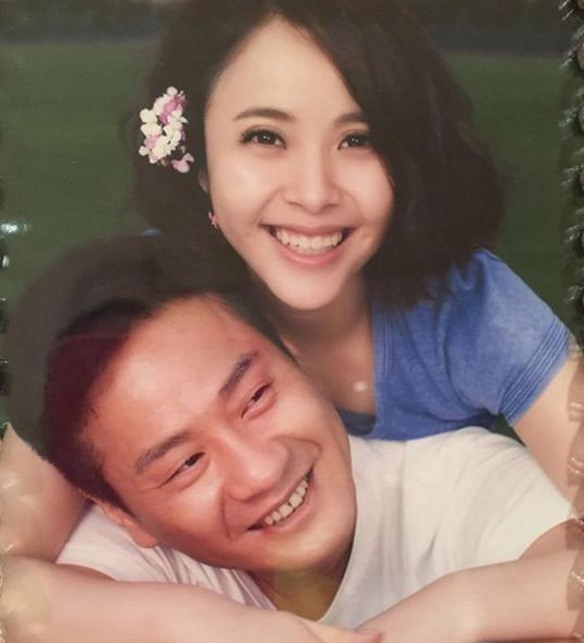 参观连奕名现实的家，茶室布置最霸气，如今到了爱喝茶的年纪