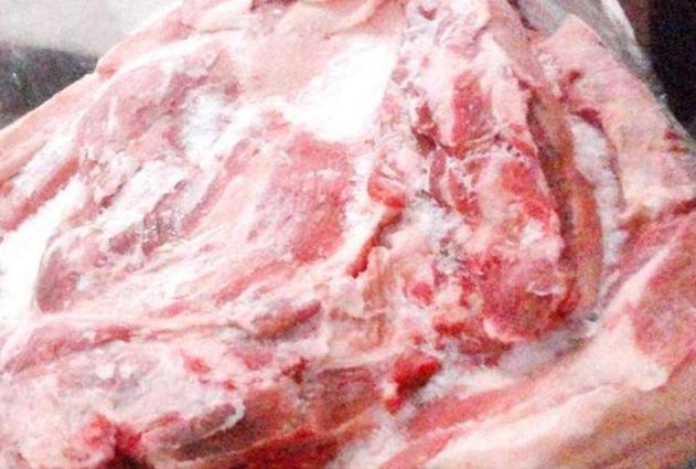 老厨师教你几个解冻肉技巧，快速解冻口感好