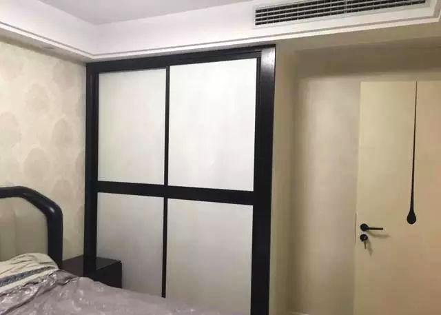 终于入住新家，装修花了25万，客厅真上档次，邻居都羡慕！