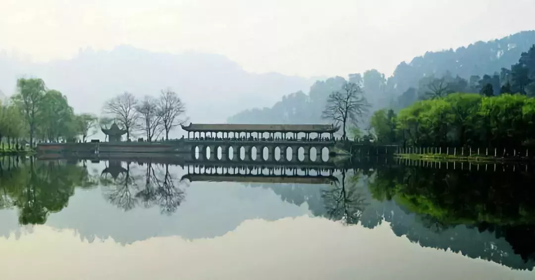 中國最低調的一個省，經濟增速全國第一，擁有多項世界遺產，全年美得無死角！