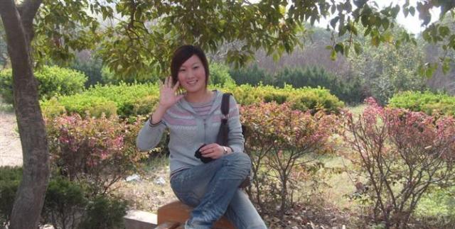 农村俗语：不看家中妻，但看身上衣，道出心酸，过去女人不容易！