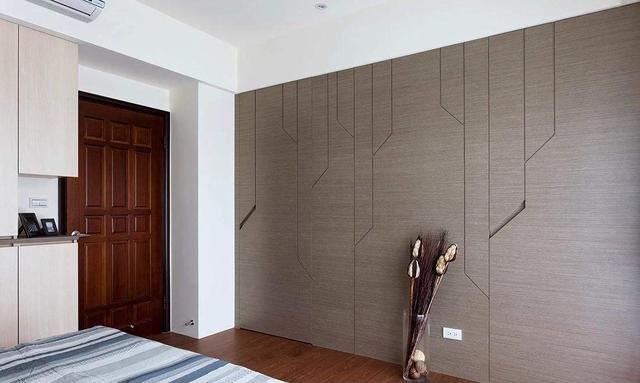 家里门选择红色好还是白色好? 我家没选对, 天天被人嘲笑!