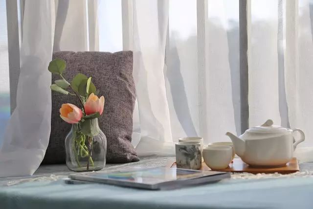 超励志的合租姑娘，爆改出租房到人生赢家的旅程！