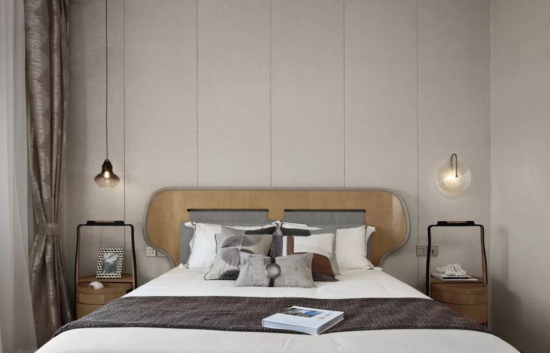 247㎡现代轻奢，素色+圆弧线条，档次优雅！