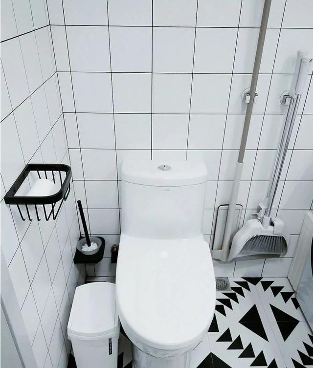 扫帚、拖把不好好收纳，分分钟毁掉你家高级感，藏在这里最完美！