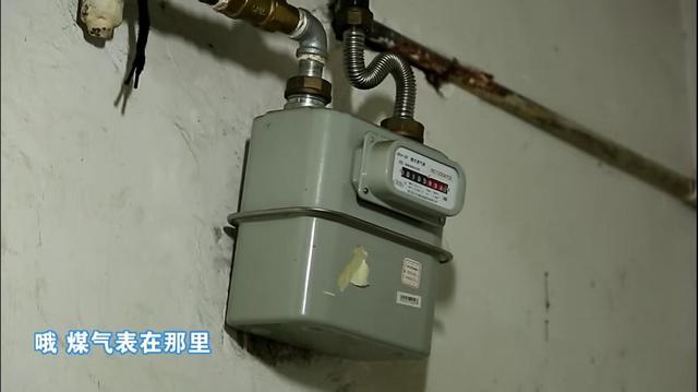 設計師神了！上海27平的小破房，爆改四室一廳兩層小屋，還多個院子