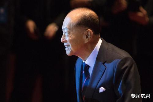 李嘉诚折返，潘石屹不跑了，任正非也想做房地产，楼市饭仍好吃？