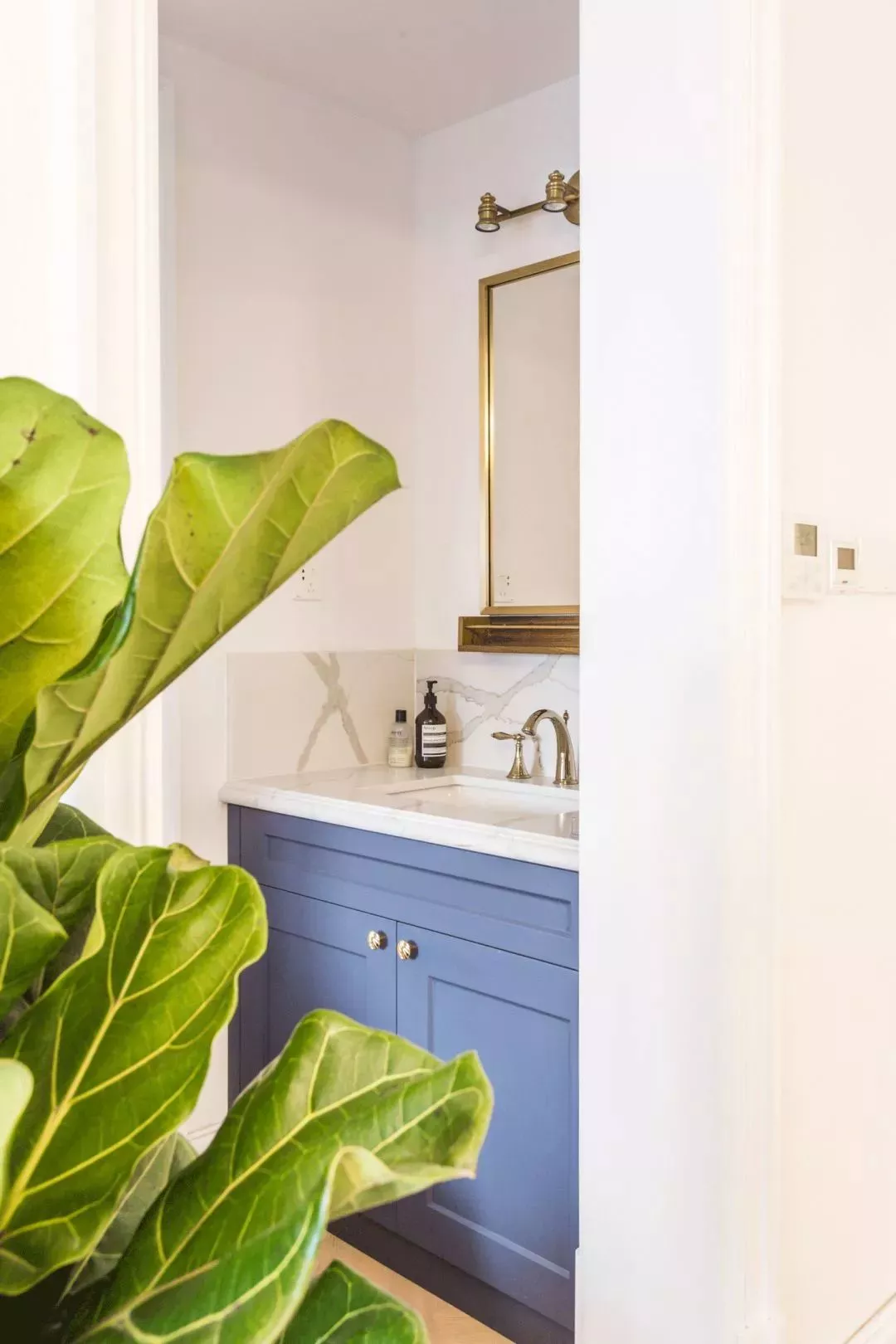 77平的北欧风小户型二居室，次卧改全屋榻榻米设计