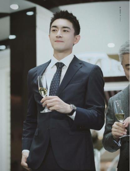 原来林狗也可以这么贵公子！东北老男孩林更新简直太撩了！