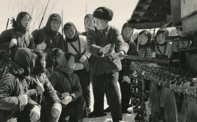 六十年代如果苏联悍然南下侵入我国，他们将看到很多如此的场景 ! !