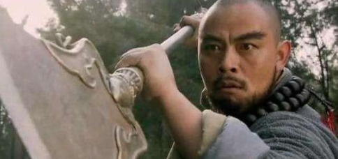 林冲为何出卖自己的结义兄弟鲁智深？