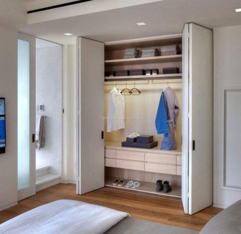 为什么买房最好别买大户型？每个月物业费都不少钱，可别被忽悠了