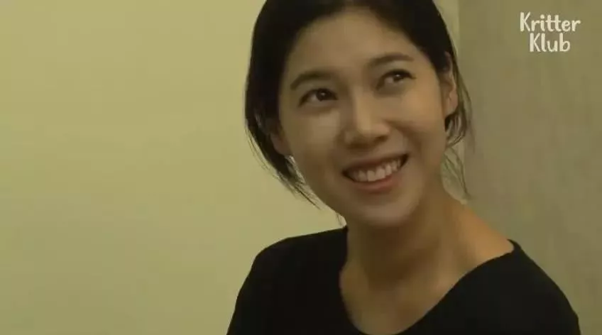 因为爱，这只橘猫爆瘦成一道闪电