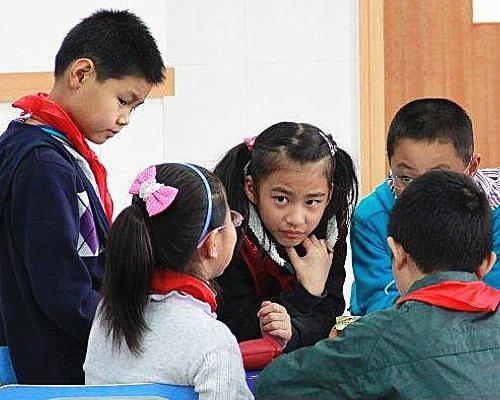 高中生带手机，这3个“藏身处”最安全，别说你没试过