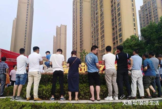 买房别贪小便宜选这4种户型，入住才知有多坑，实用面积少得可怜