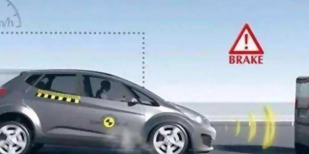 有没有汽车防撞的配置？原车防撞结构够用吗？