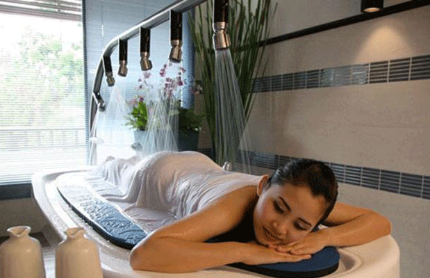 去表哥家住，尿急上厕所吓我一跳！天，太先进了，回去立马照着装