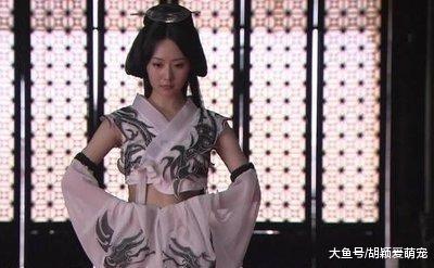 盘点那些中空古装女星: 白冰, 鲍蕾上榜, 最经典的原来是她!