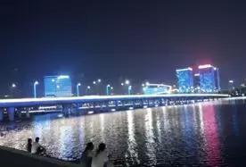 「夜色扬州」游（12）：一到了夏天的晚上，这里就变成了天堂