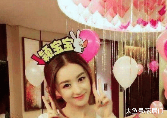 带你看赵丽颖住的豪宅，在北京也住大房子，装修巴洛克风格真时尚