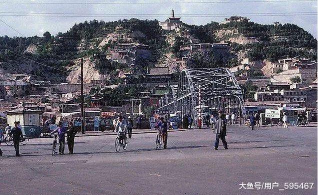 兰州: 超高层刻画下的未来