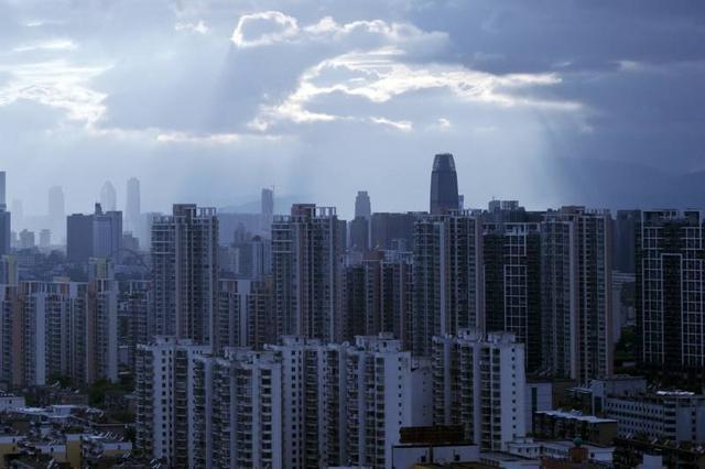 地产商: 当前的房价太高, 年轻人怎么熬也是徒劳, 难以出头