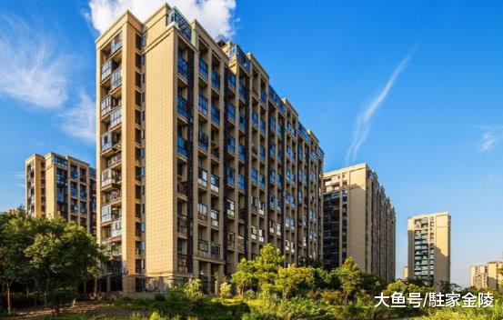 事到如今，“存钱”还是“买房”？过来人一句话点醒了我！