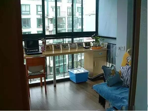 亲爱的老婆，阳台这么漂亮，我们家也装一个吧！