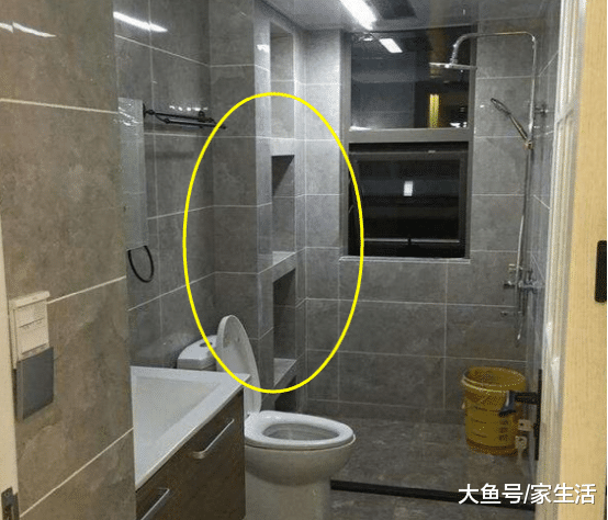 卫生间就应该这样预留收纳位，比装置物架还实用，回家也想效仿