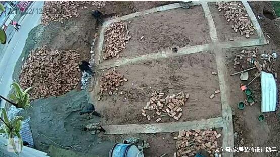 路边花27万建三层小洋房，一层牛棚、二层门面店铺、三层居住