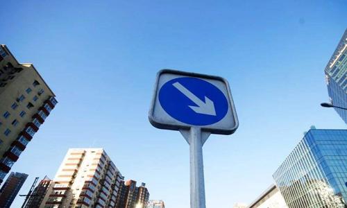 楼市出现两个下跌，今年下半年的房价下跌或许真的会实现了