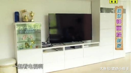 性感女神钟丽缇的豪宅, 内部设计很有品位, 开放式的厨房是亮点