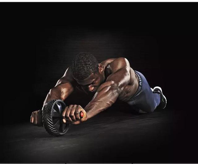 如果你喜欢健身运动，这3种健身器材一定要用，帮你练出健美身材