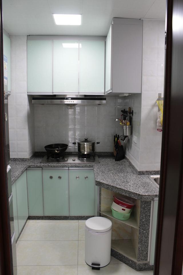 我家的安置房，简单装修，虽不豪华，却很温馨