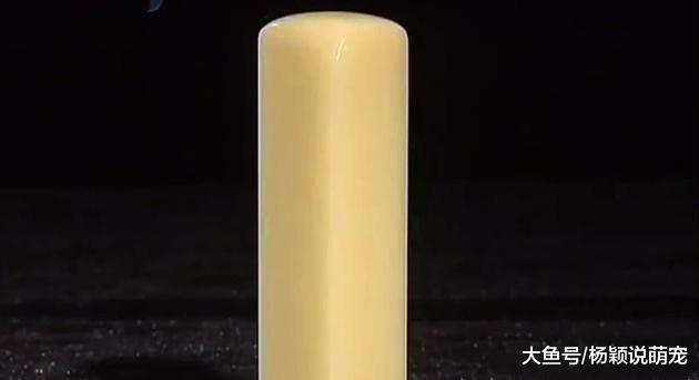 五年前为了一块石头卖掉200万的房子，房子现在涨到600万，女子赶紧去鉴宝