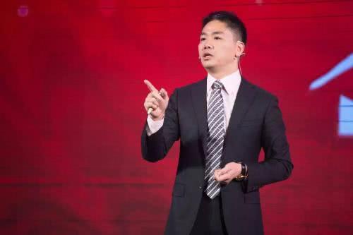 刘强东曾“答应”：干够5年买房！现在001快递员早买好几套了吧