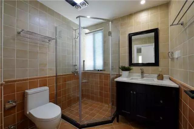 带阁楼的大户型装修案例图，装修设计超大气，又不失温馨实用