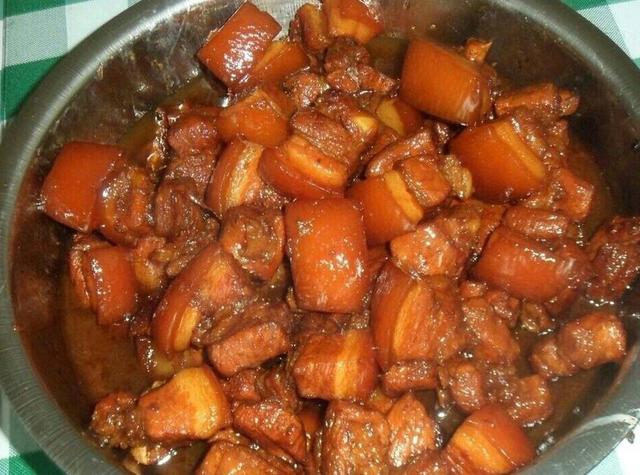 红烧肉这么做，又香又好吃，难怪自己做出来不好吃