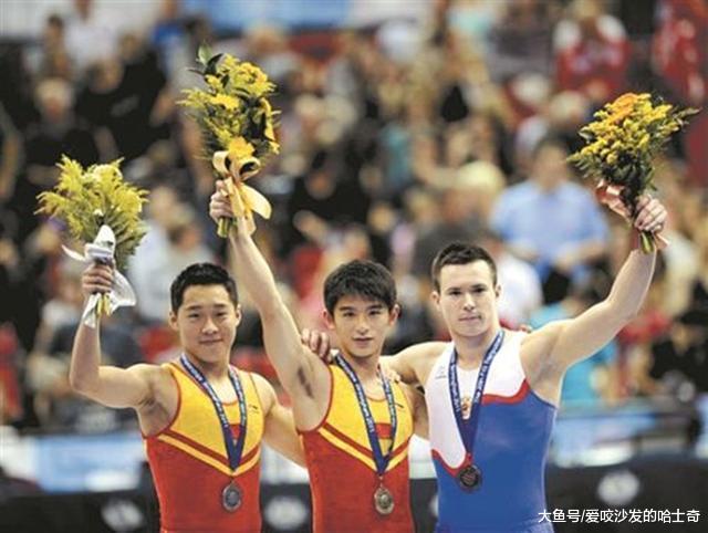 26岁蝉联世界冠军, 27岁无缘奥运, 29岁被判刑10年, 他怎么“作死”的?