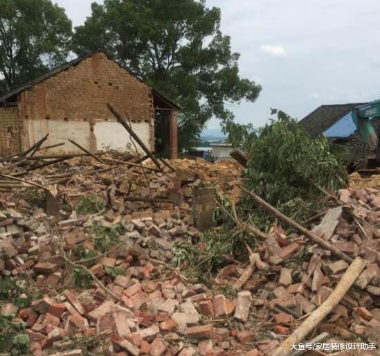 49萬在農村建兩層半小別墅，在城里只夠首付，城里小伙伴看的眼紅