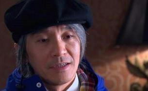 洪金宝老了，周润发老了，成龙老了，而他63岁活成36岁样貌！