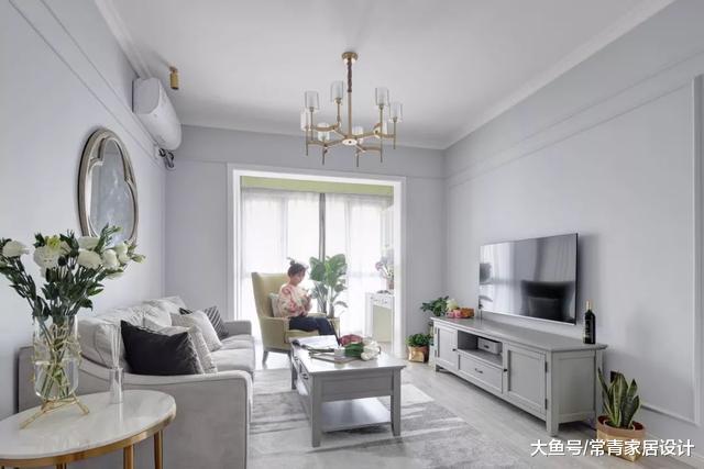 80㎡简美风两居室，素净淡雅、唯美浪漫，也不失华丽与精致感