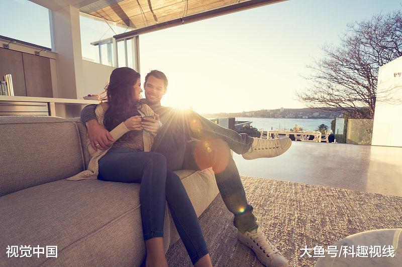 时代进步带来欲望, 用灵魂来换取所有物品的典当行, 你敢进去吗