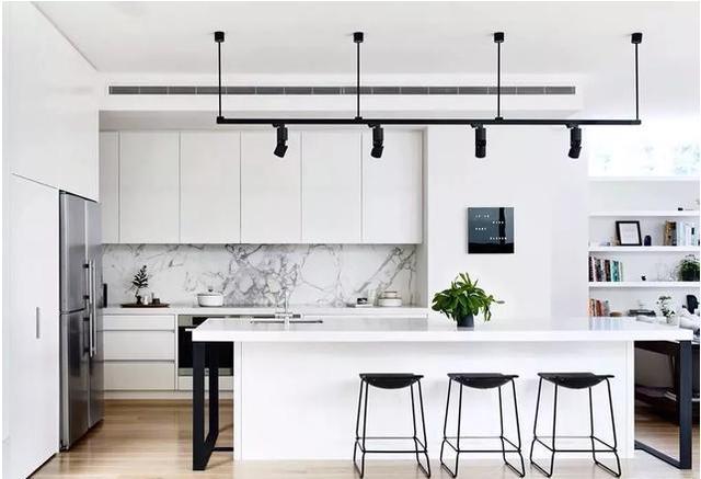 新房装修不能粗心大意，30条坑随便一踩就踩一大半，坑麻木了！